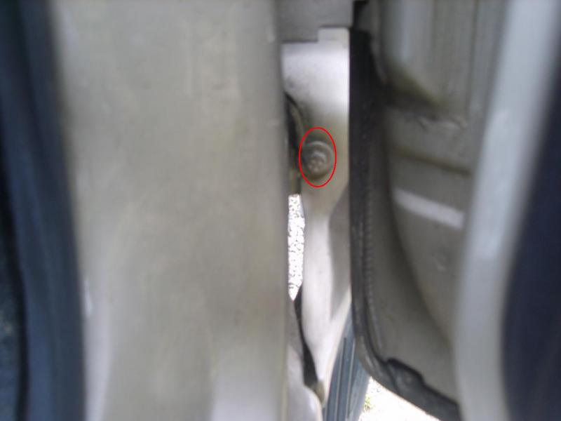 boulons  l'intrieur de la porte
